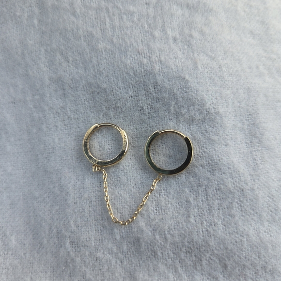 Solid Double Chain Huggie Earring 14K - Picture 4 of 5